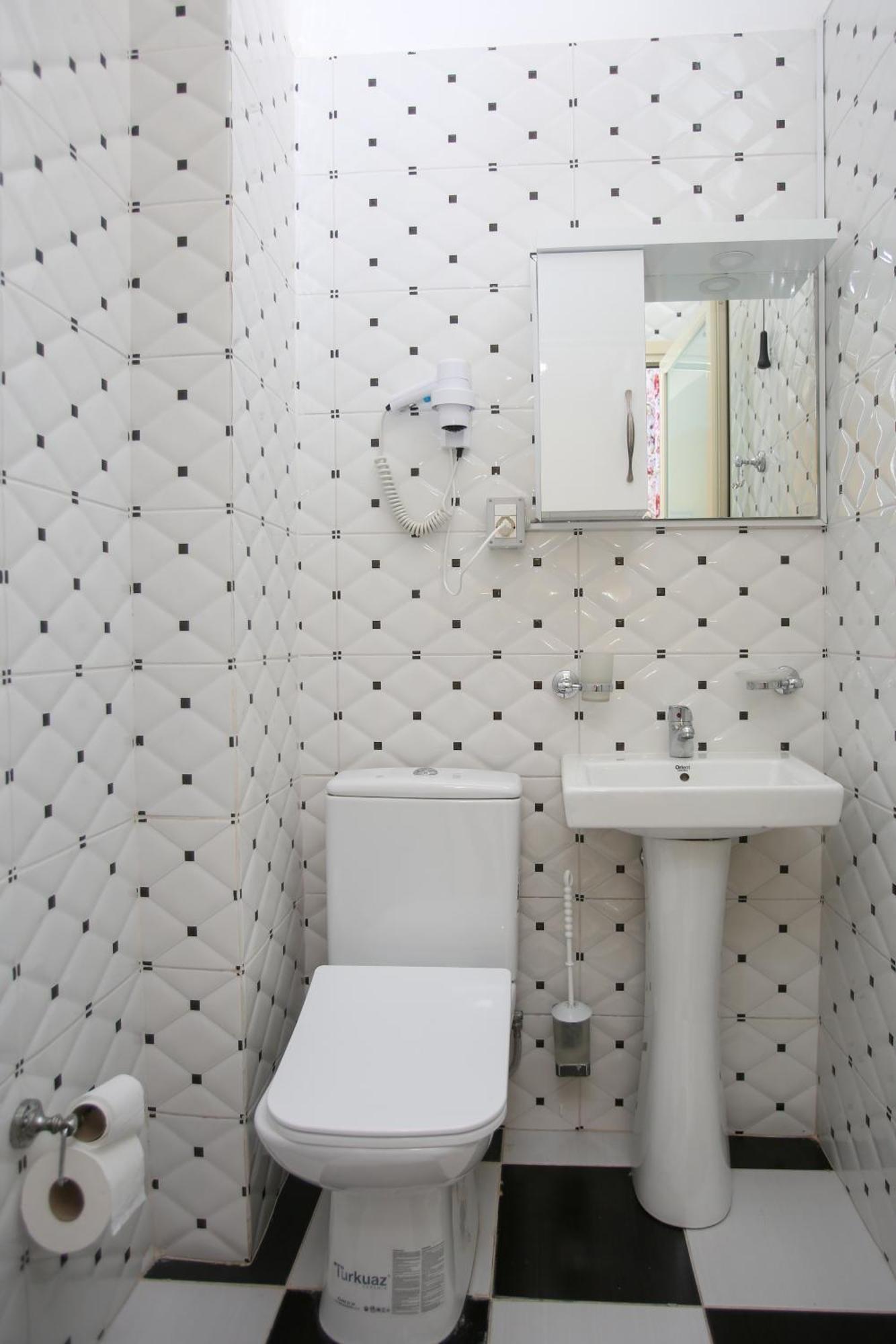 Rio Boutique 4* Vlorë